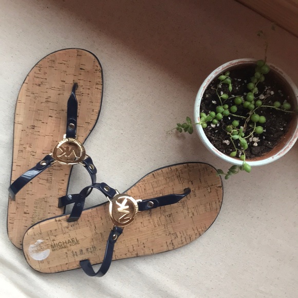 Michael Kors Shoes - NWT Michael Kors Sandals